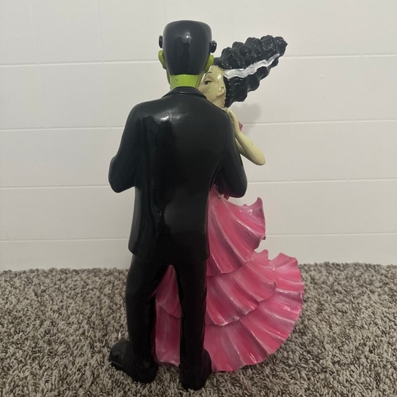 Dancing Frankenstein And Beautiful Bride - Picture 4 of 6